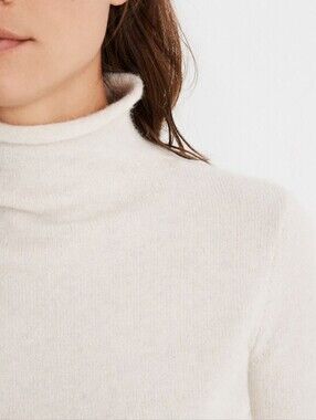 Madewell Inland Turtleneck Sweater in Coziest Yarn in Hthr Cement Women XS (0-2)